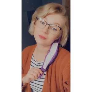 Meet your Posher, Amber